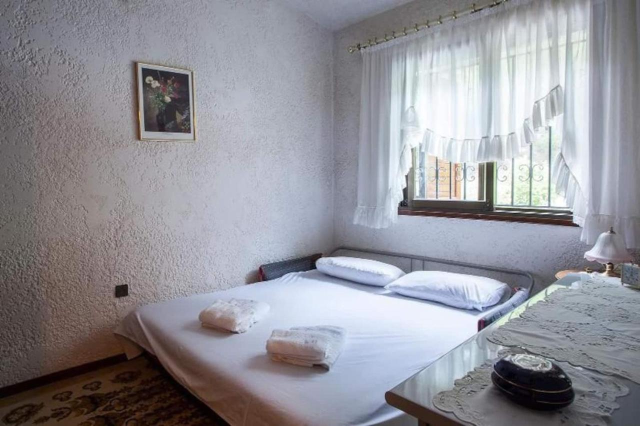 Beachfront Villa 100M From Sea For Up To 10 Guests Siviri Extérieur photo